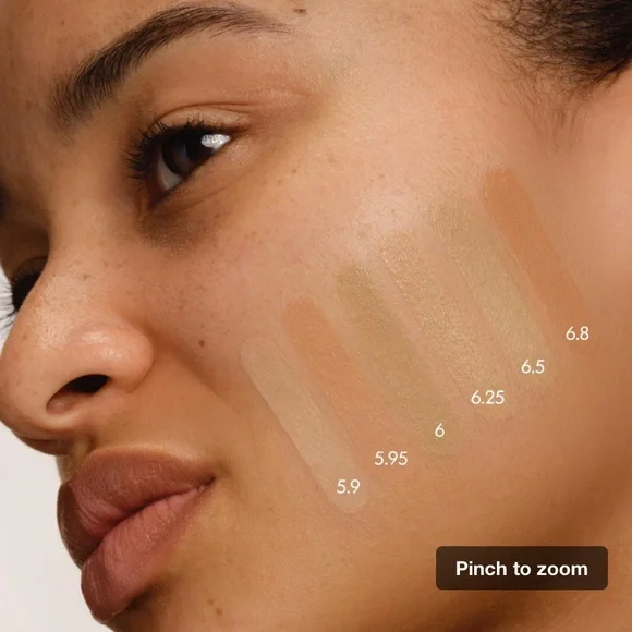 NEW Armani Luminous Silk Foundation - Shade 6.8 Medium Tan, Warm Golden - Picture 5 of 5